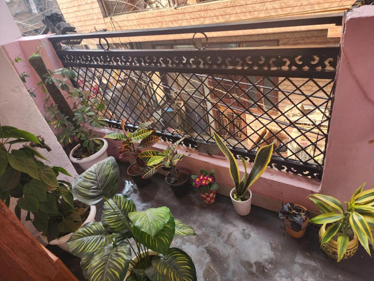 Homlee-best Value Flat With Kitchen Near Metro Appartement